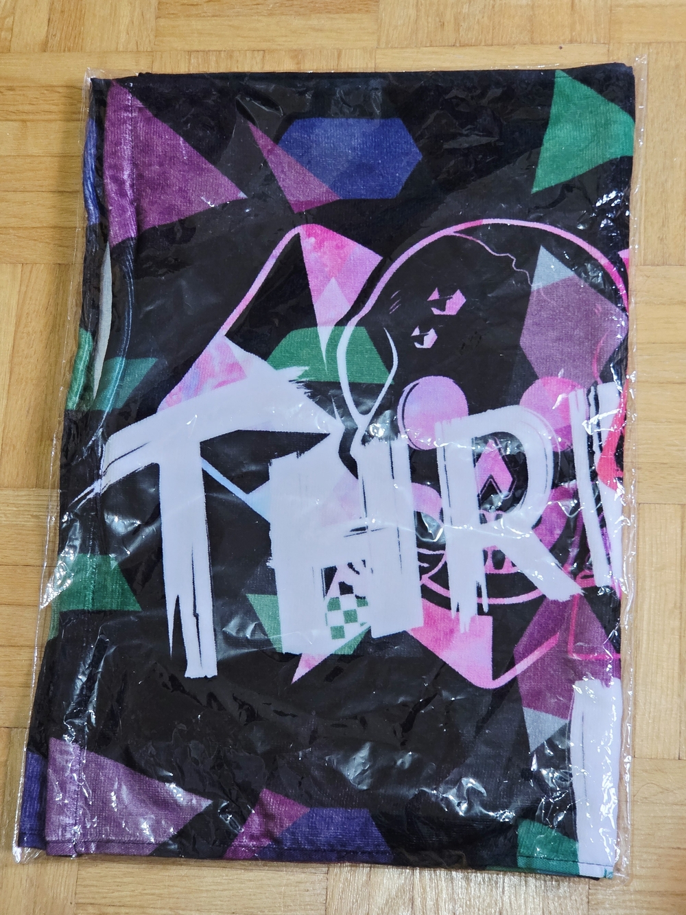 *4 for $30* B-project - Thrive Music Drugger Live 2020 Sport Towel - Idol